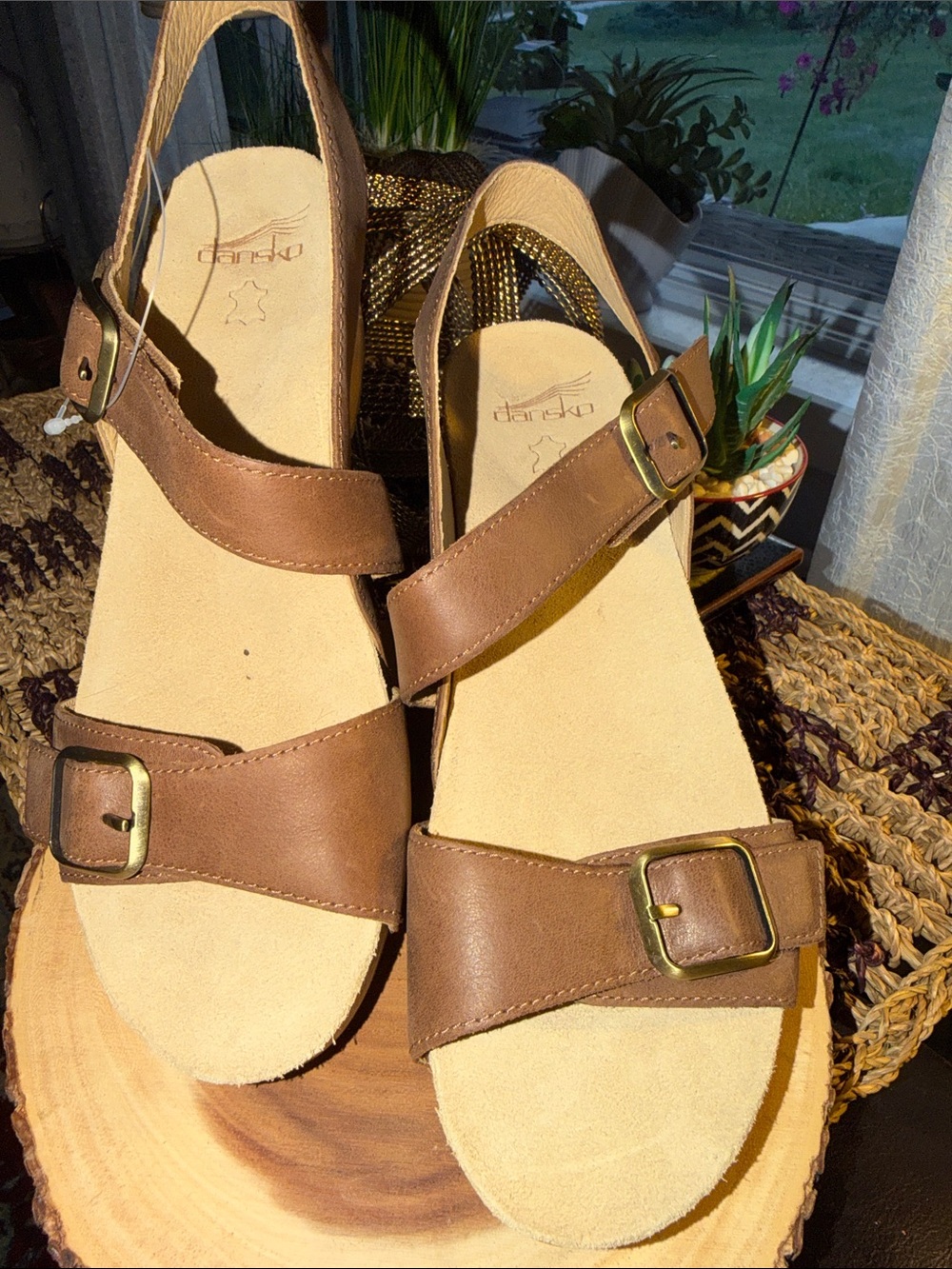Dansko Season Camel Leather Sandals Women’s 42 US 11.5-12 Brown Comfort